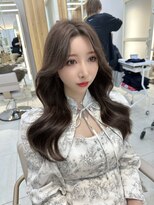 アフロートリノ(AFLOAT Leino)&nbsp;大人可愛い韓国ヘア　レイヤー顔まわり似合わせカット小顔ヘア