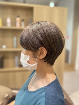 テラスヘアヴィラ 新潟駅南(TERRACEhairVilla) 【ショートヘア】大人の耳掛けひし形ショート