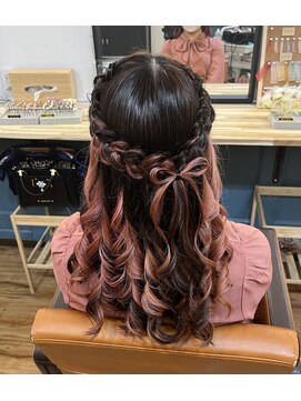 マカリィ 品川店(Makalii) 髪リボンハーフアップ