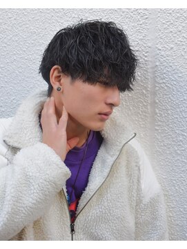 フリーク バーバーショップ 都島店(FREAK BARBER SHOP) 無造作ツイストスパイラルパーマツーブロックマッシュ