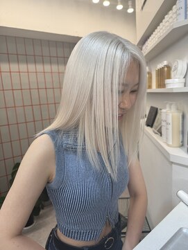 ペレ 渋谷(PELE) デザインカラー/レイヤーカット/ウェットヘア/オリーブベージュ