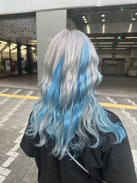 ヴァイス 新宿店(VAICE) グレー×水色デザインカラー