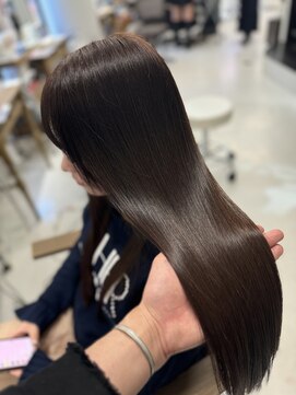 ハピネス 梅田茶屋町店(HAPPINESS) ロングレイヤー/韓国ヘア/髪質改善/顔まわり/ブリーチなし