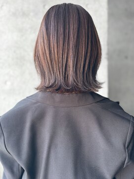 エインアンリー 表参道(AIN.ANLY.) 2アクセントカラーインナーカラーブルーアンブレカラー大人女子