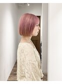 切りっぱなしボブ / ペールピンク