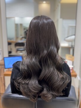 アピッシュ アオヤマ(apish AOYAMA) ロングパーマ/セミロングパーマ/韓国風パーマ/デジタルパーマ