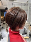 艶暖色ブラウン×丸みショート