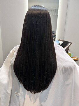 トゥーリ JR二日市駅前店(tuuli) JR二日市駅前◇大人ロング ストレート 20代30代40代