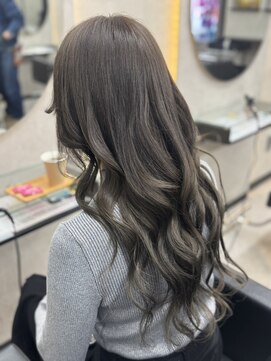 ルノン フィージュ(LUNON fieju) 黒髪クラグヘアーオリープグレー小顔ココアページュ