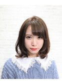 小顔ウルフレイヤースタイル