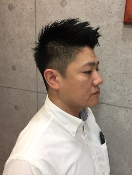 ヘアー ラボ エムツー(hair lab m2) 3mmフェザーアップフェード