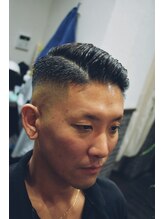 メンズ(MEN's) 七三スキンフェードバーバースタイル