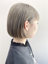 オンザ(ONTHE)&nbsp;ミルクティグレージュミニボブスタイル【林京平】