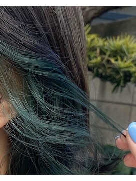 ロイジー(roijir) 【表参道 roijir】インナーカラー×モスグリーンカラー