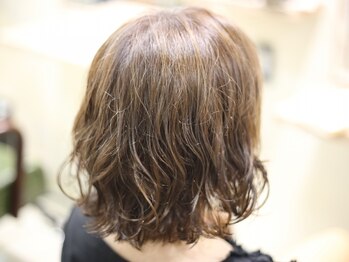 ポノ(Pono)の写真/ママ世代にぴったりの居心地の良いサロン、Ponoで似合せカットを体験し、自分をもっと好きになりましょう♪