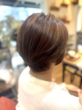 ラビアンフルール(La vie en Fleurs) 大人ショートボブ