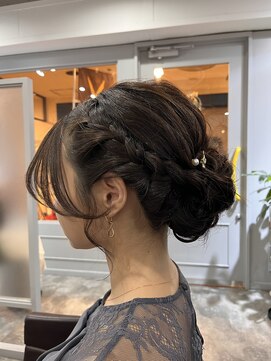 アクロ(ACRO) パーティヘアセット