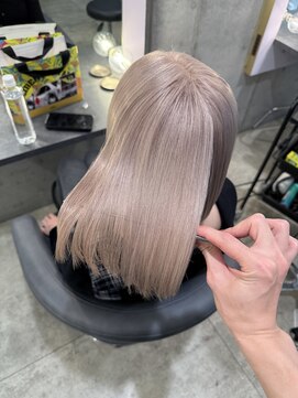 ノエ 心斎橋(Noe) 【Noe心斎橋YUTO】ミルクティーベージュ/髪質改善