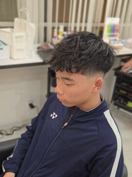 フリンジカット/スキンフェード/短髪/海外ヘア