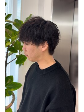 上品なツイスパ