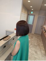 フラワーズ(Flowers)&nbsp;ボブ　切りっぱなし　髪質改善カラー　つやつや　横須賀中央