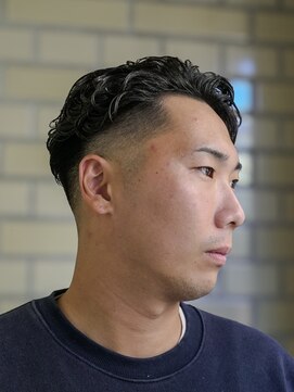 ダウズバーバーショップ 渋谷(dau's barber shop) フェードパーマ