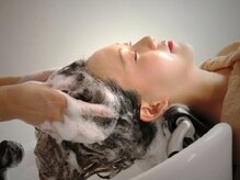 kusyu... 所沢西口エミテラス前店【髪質改善/縮毛矯正/ブリーチハイライト/完全個室】