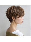 ショートボブ