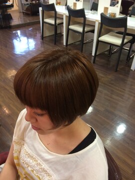 コキュット(cocute) 艶さらボブ