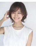 大人可愛いショートボブ 外ハネ くびれ 髪質改善 表参道