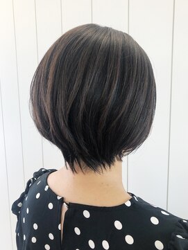 アドラーブル 長岡リバーサイド千秋店(adorable) 20代30代40代切りっぱなしイルミナカラー透明感ナチュラル