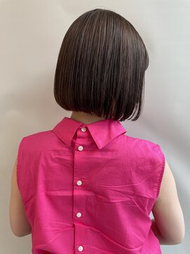 クイントネオリーブ 自由が丘正面口店(quint:neolive) 切りっぱなしミニボブ