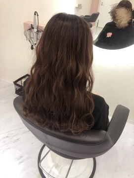 クラン 梅田店(clan) ウェーブ