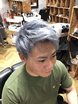 ザ ハレ 問屋町店(THE HALE'S) アッシュグレー