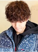 波巻きプードルパーマ マッシュ 波巻きパーマ 刈り上げ