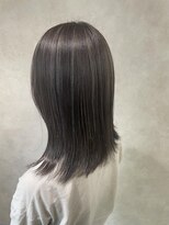 ミューバイケンジ(miu by KENJE)&nbsp;miu&伊藤夏海 コントラストハイライト◎