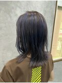ネイビーカラー