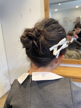 小さな美容室 ハナ(hana) 入学式アップstyle（小学生バージョン）