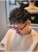 スキンフェード ツイストスパイラル ダウンパーマ