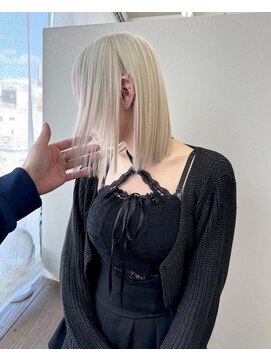 ローレン(Lolen.) 【ホワイトブロンド×ボブ】ふじゆー