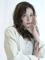 ピークアブー 銀座中央通り(PEEK-A-BOO) セミロングxくせ毛風パーマ