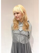 イル(ill)&nbsp;抜きっぱなしブロンド ブロンドヘア