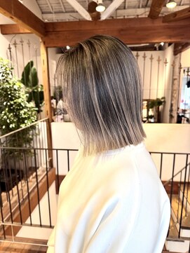 プカナ ラ(pukana_La) バレイヤージュ得意です！