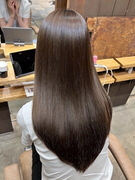 リス バイ ソヨン(Lis by SOYON) 韓国ヘア/レイヤーカット/ワンホン/髪質改善/縮毛矯正/前髪_3