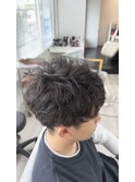 6ミリ刈り上げ×無造作パーマ