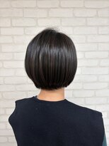 シャロン(Sharon)&nbsp;地毛を活かしたハイライト/ブリーチなし