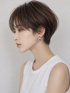 サーカス バイ ビュートリアム 青山(CIRCUS by BEAUTRIUM) 耳掛けショート　ショート　丸みショート　伸ばしかけショート
