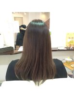 キャトル(hair make QUATRE)&nbsp;明るい白髪染め