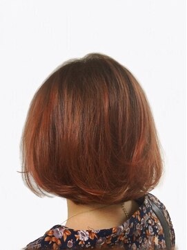 スーリール 博多店(Sourire) イルミナカラーオータムレッド[Sourire出川千尋]