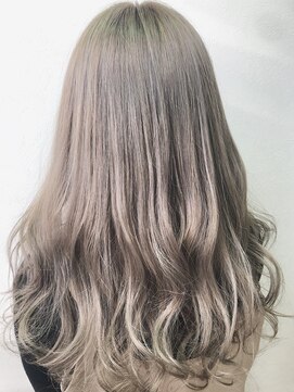 ライブトレア(LIVE TOREA) ミルクティーベージュ